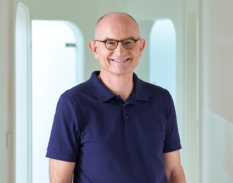 Dr. Jochen Frank